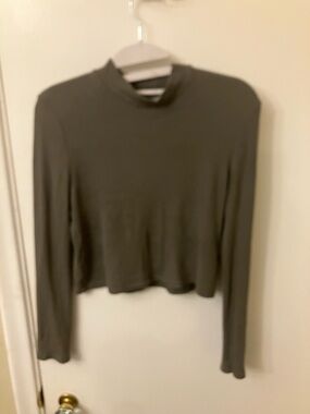 H&M Olive Green Ribbed Women’s Sweater